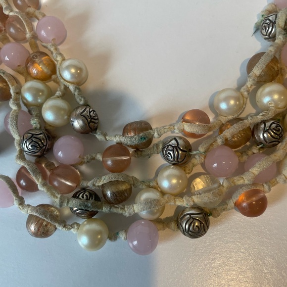 💎 **Vintage Liz Claiborne Multi-Strand Necklace & Matching Earrings** 💎 - Picture 6 of 9